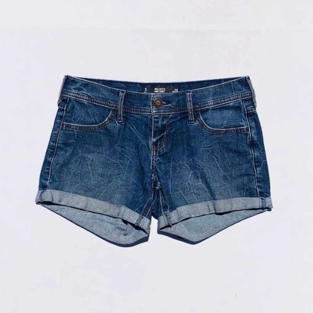 Hollister Dark Wash Low Rise Midi Jean Short, W 26